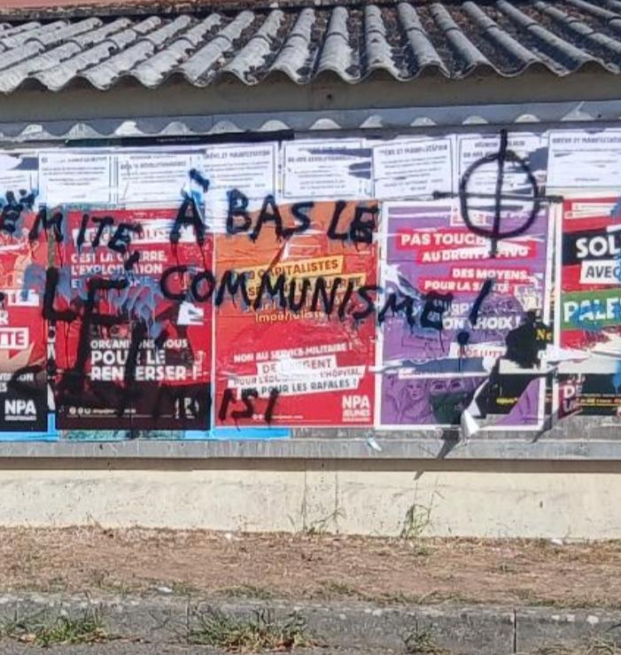 Des Croix celtiques régulières à l'Université du Mans